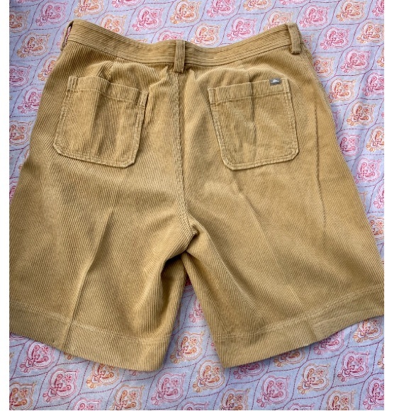 SOLD Men’s Mustard Tan/Khaki Silk Shorts - Picture 7 of 12
